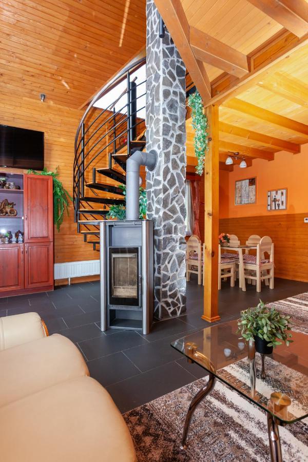 Winter & Summer - Chalets Ždiar Екстериор снимка